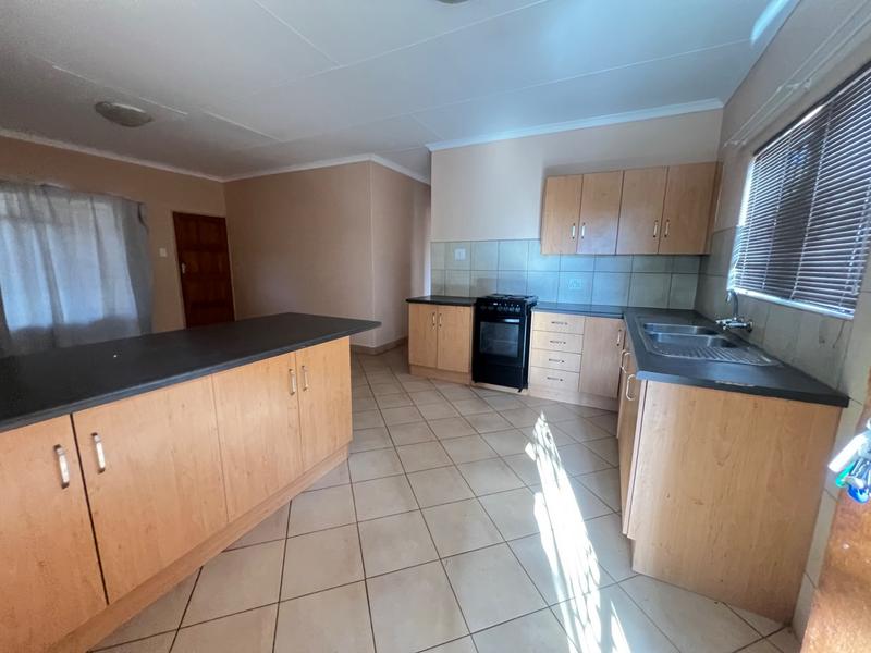 To Let 3 Bedroom Property for Rent in Kathu Northern Cape